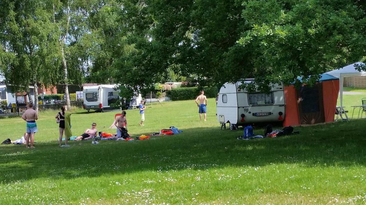 Blauer Camping *